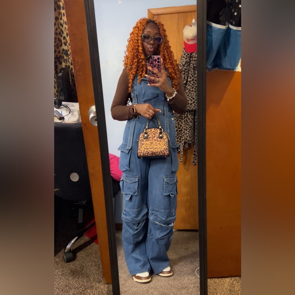 ✨Welcome To My Closet✨ - Picture 13 of 17